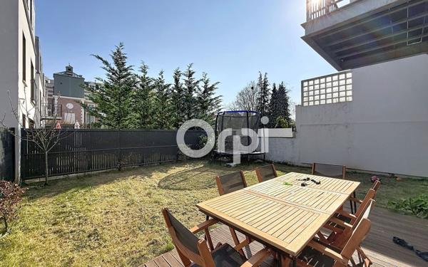 Maison à louer    4 pièces •  Clamart