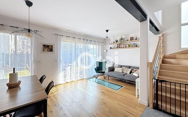 Maison à louer    4 pièces •  Clamart