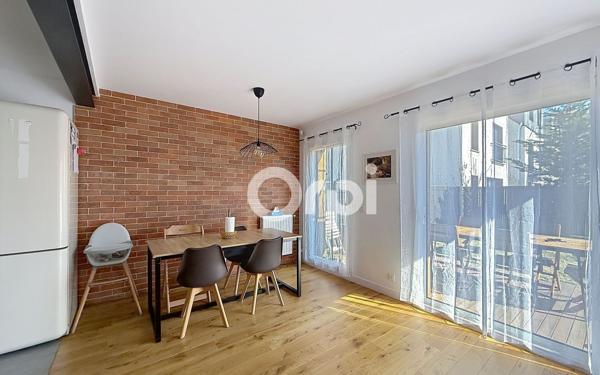 Maison à louer    4 pièces •  Clamart