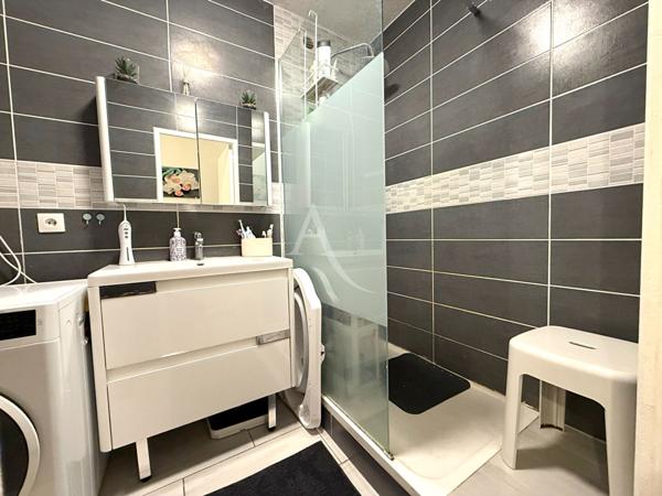 Appartement Port De Bouc 4 pièce(s) 76 m2