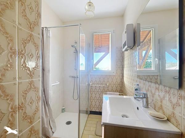 Maison à vendre 91 000 € Neuvic 4 p 93 m² DPE F