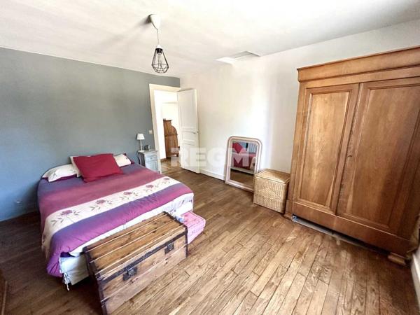 Soisy-sur-École (91840) Maison en pierre, beaucoup de charme, bien située