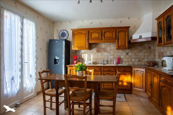 Maison à vendre |  Saint-Yrieix-la-Perche |  5 pièces | 119 m²