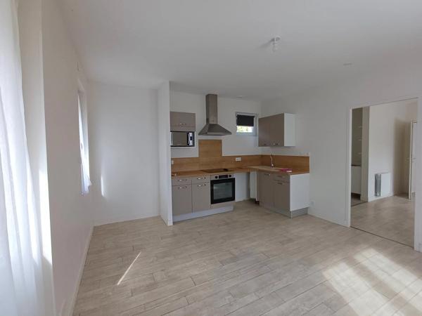 Location                                                      Maison
                        
                     2 pièces                      39 m2                     à Gouex