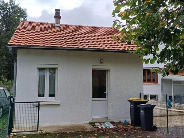 Location                                                      Maison
                        
                     2 pièces                      39 m2                     à Gouex