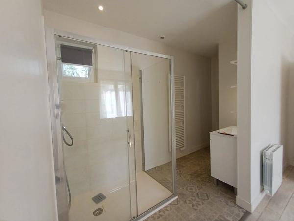 Location                                                      Maison
                        
                     2 pièces                      39 m2                     à Gouex