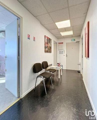Murs commerciaux  à vendre 180 m² Venelles