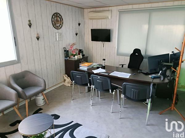 Murs commerciaux  à vendre 180 m² Venelles