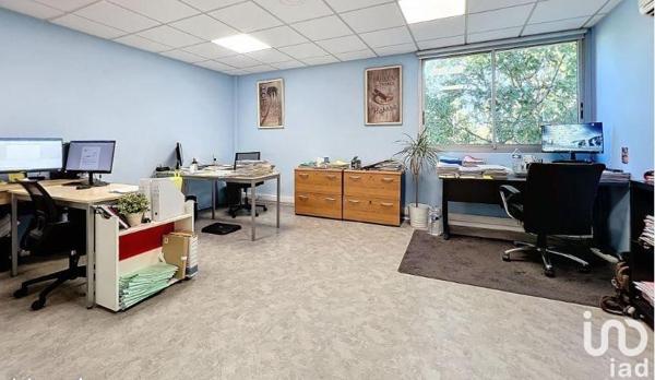 Murs commerciaux  à vendre 180 m² Venelles