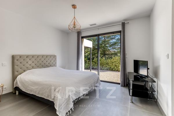 Gréoux-les-Bains – Villa d’architecte contemporaine aux prestations d’exception