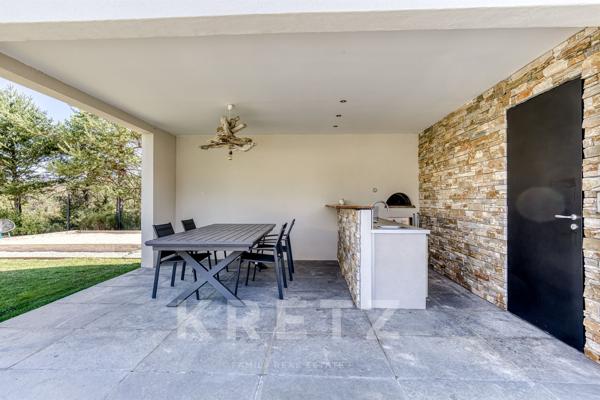 Gréoux-les-Bains – Villa d’architecte contemporaine aux prestations d’exception