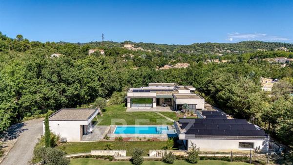 Gréoux-les-Bains – Villa d’architecte contemporaine aux prestations d’exception
