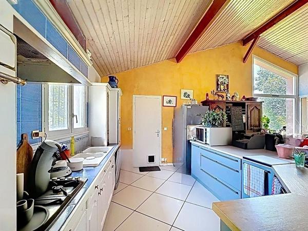 Propriété avec installations équestres – 140 m² – 2,5 hectares – Léojac