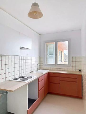 BASTIA Centre - Appartement T4 de 127 m² avec Atelier et Terrasse de 80 m² , Bastia
