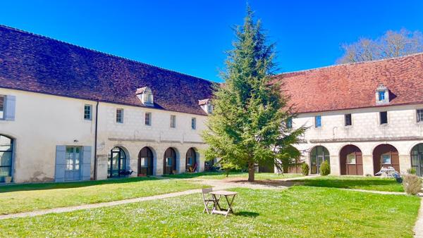 CHATILLON SUR SEINE :Appartement moderne de 130m² proche du centre ville au cœur de la nature sur 2 hectares Châtillon-sur-Seine (21400)