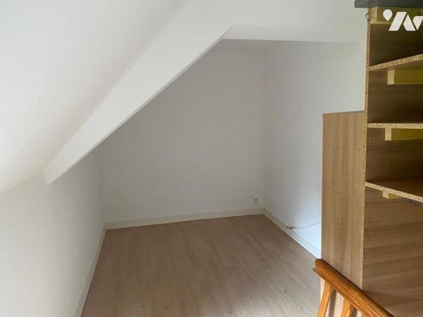 ENSEMBLE IMMOBILIER EN PIERRES de 2 LOGEMENTS AVEC TERRAIN