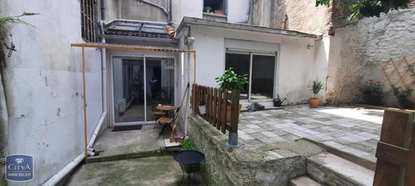 Immeuble à vendre 234m²