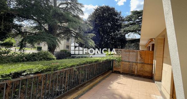 Location Appartement 3 pièces 79.9 m² - Saint-germain-en-laye 78100