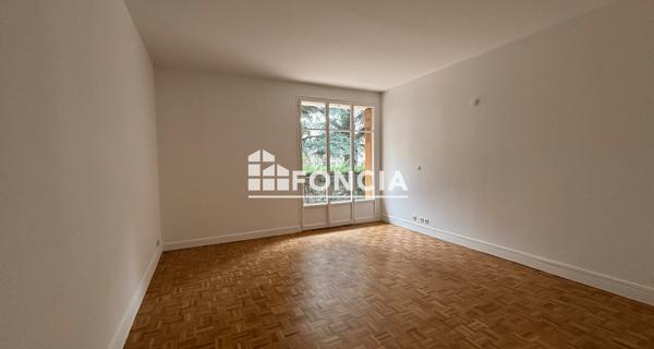 Location Appartement 3 pièces 79.9 m² - Saint-germain-en-laye 78100