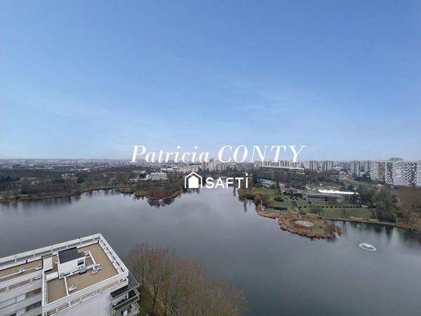 Grand 3P avec superbe vue sur le lac et sur Paris