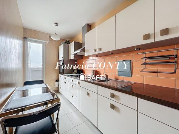 Grand 3P avec superbe vue sur le lac et sur Paris