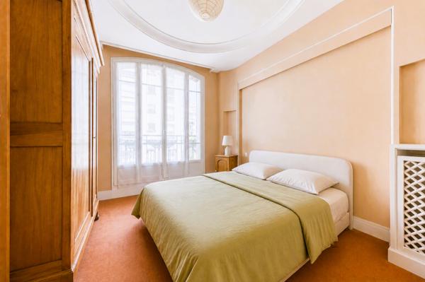 Grand appartement familial - Charme de l'ancien - Parking