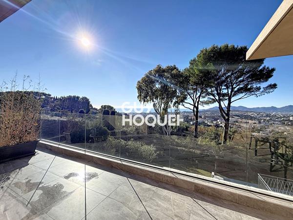 Maison d'exception à vendre à Mougins - Vue mer imprenable