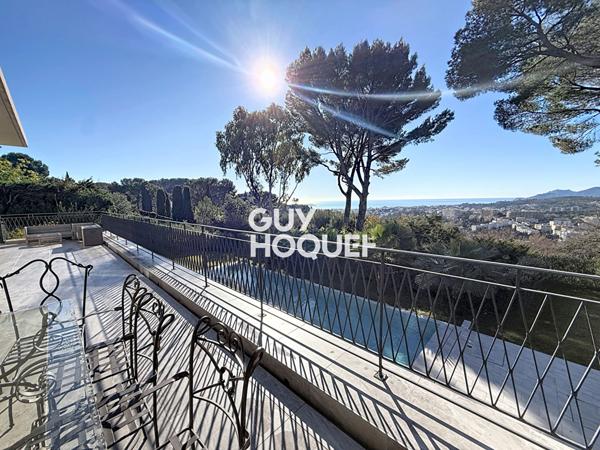 Maison d'exception à vendre à Mougins - Vue mer imprenable