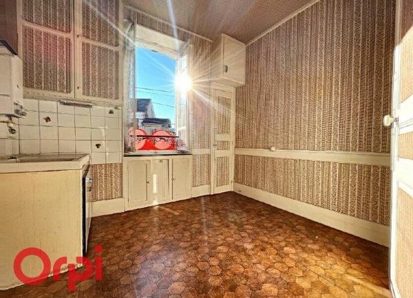 Appartement à vendre    4 pièces • 83,25 m2 Montluçon