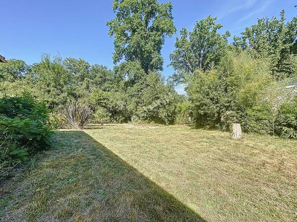 Maison 3 chambres et bureau 163m² - La Chevrolière Landes des Tréjets