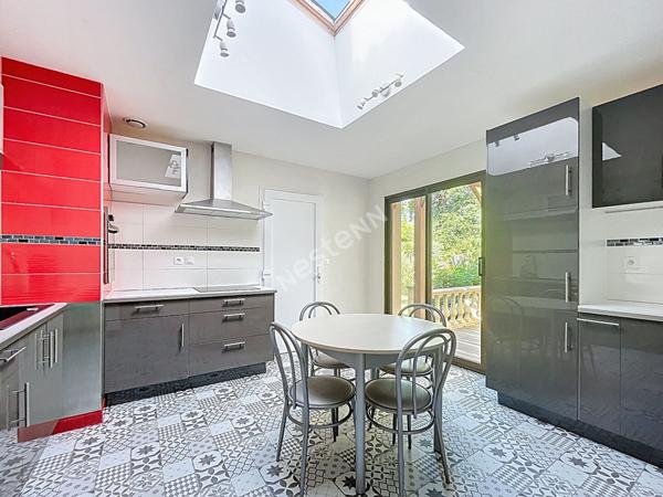 Maison 3 chambres et bureau 163m² - La Chevrolière Landes des Tréjets