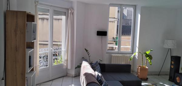 NOUVEAUTÉ JURISTIMMO – À LOUER T3 100 m² – Bollène Centre-Ville