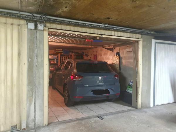 Vieille Chapelle / Pointe Rouge - à 5 minutes de la mer, extérieur sans vis-à-vis et garage fermé