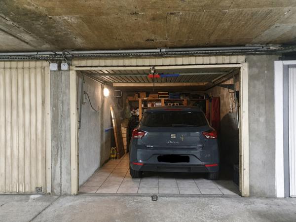 Vieille Chapelle / Pointe Rouge - à 5 minutes de la mer, extérieur sans vis-à-vis et garage fermé