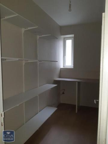 Appartement à louer 4 pièces 102.44m²