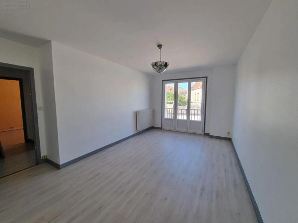 Location - Appartement Paray-le-Monial 71600 2 pièces 66 m 2