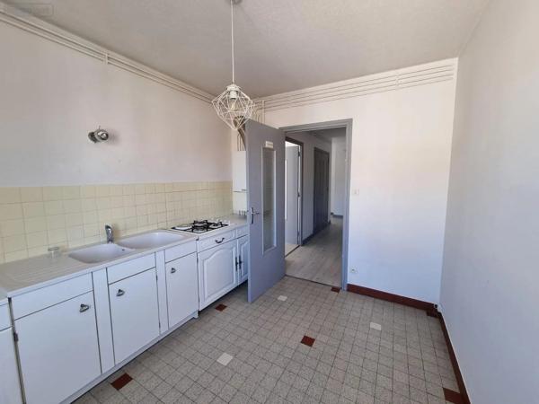 Location - Appartement Paray-le-Monial 71600 2 pièces 66 m 2