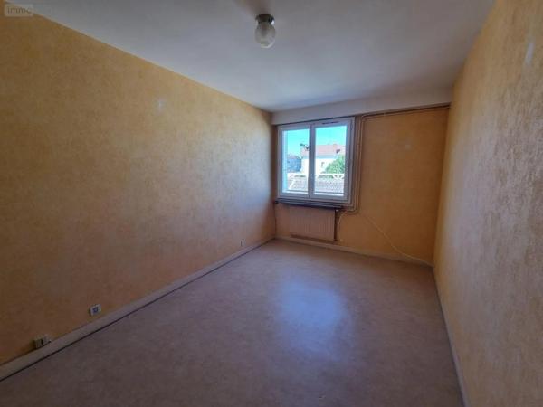 Location - Appartement Paray-le-Monial 71600 2 pièces 66 m 2