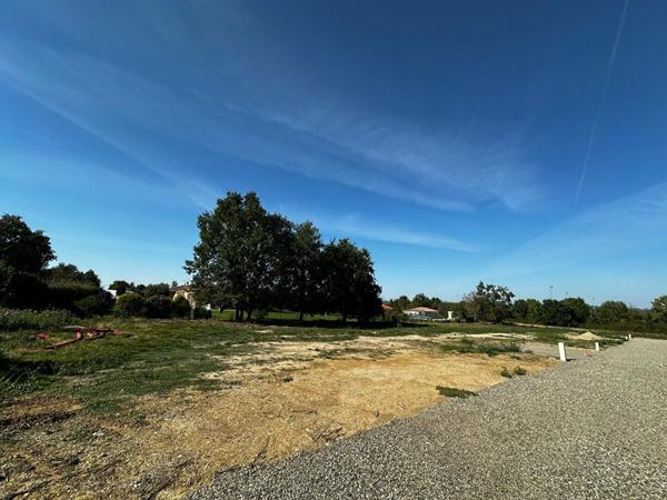 Terrain à vendre    Saint-Nicolas-de-la-Grave