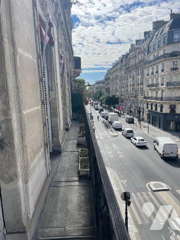 ARTS-ET-METIERS Appartement avec vue 