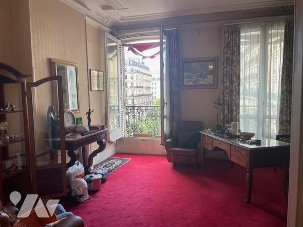 ARTS-ET-METIERS Appartement avec vue 
