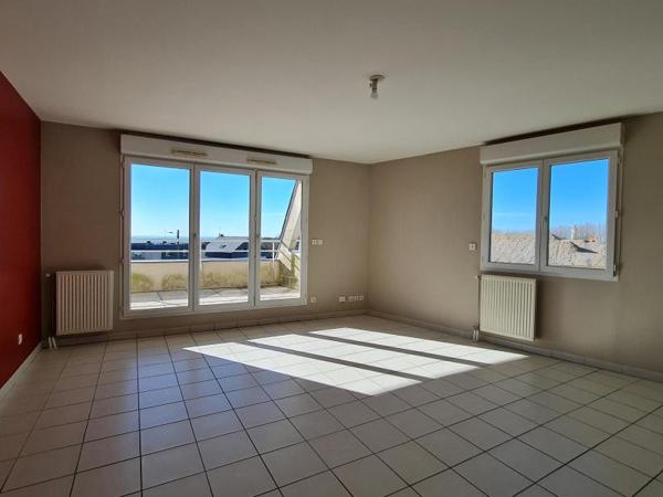 Appartement à louer 4 pièces 105.83m²