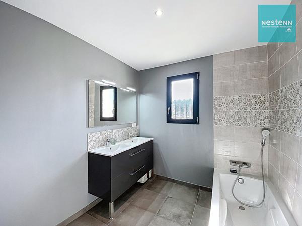 Maison plain pied 2022 - 4 chambres - 130 m² environ