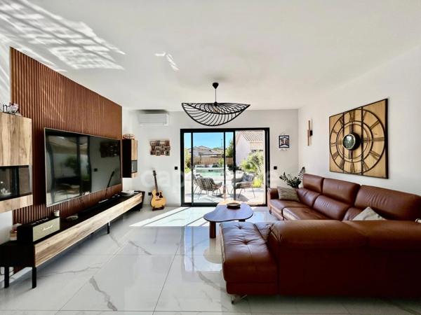 À VENDRE – Charmante villa de plain-pied T4 de 112 m² avec piscine – Quartier calme en fond d’impasse