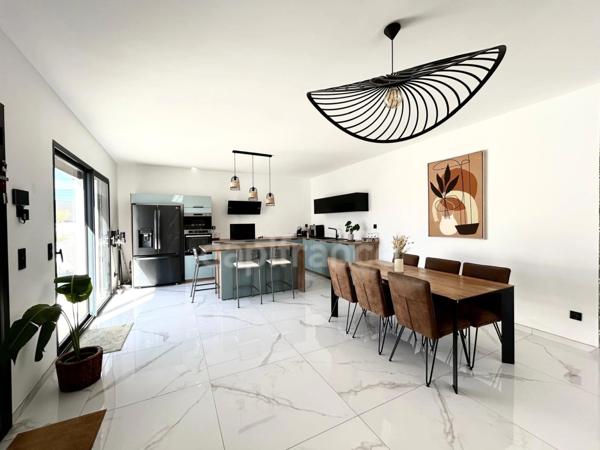 À VENDRE – Charmante villa de plain-pied T4 de 112 m² avec piscine – Quartier calme en fond d’impasse