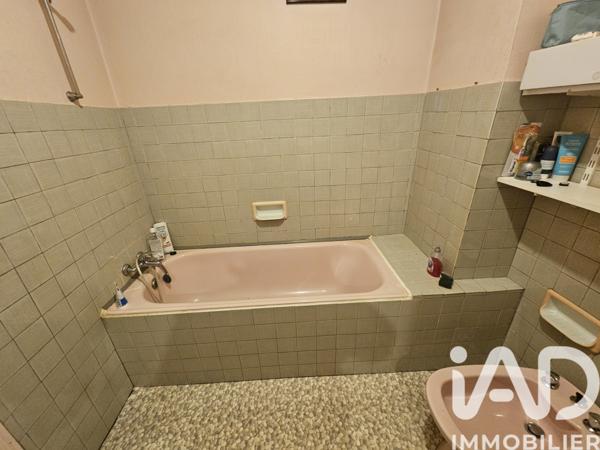 Maison à vendre 6 pièces 160 m² Gond-Pontouvre