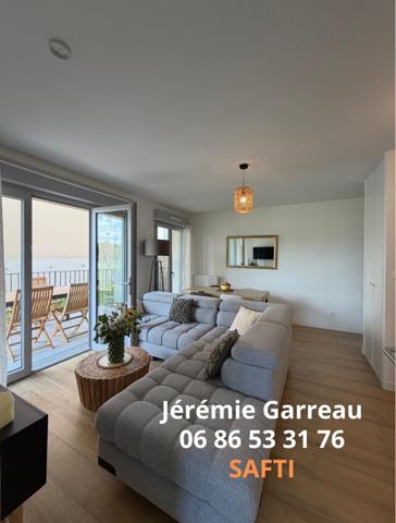 Vous recherchez un T2 récent avec une belle terrasse ?...