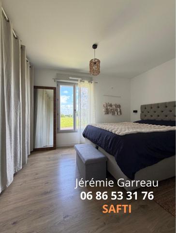 Vous recherchez un T2 récent avec une belle terrasse ?...