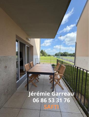 Vous recherchez un T2 récent avec une belle terrasse ?...
