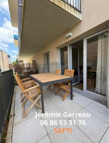 Vous recherchez un T2 récent avec une belle terrasse ?...